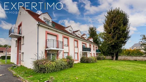 Étampes (91150) À vendre appartement F3 RDC avec terrasse et deux places de stationnement