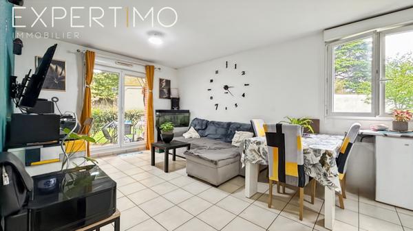 Étampes (91150) À vendre appartement F3 RDC avec terrasse et deux places de stationnement