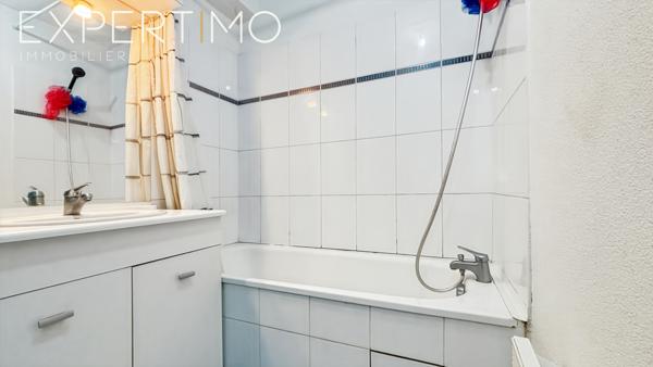 Étampes (91150) À vendre appartement F3 RDC avec terrasse et deux places de stationnement