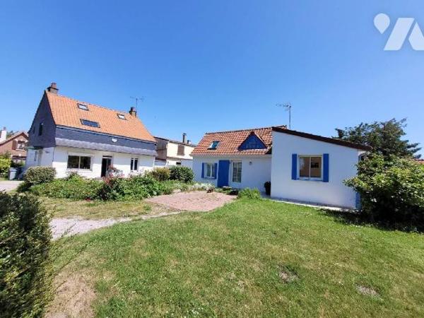 NEUFCHATEL HARDELOT, Maison d'habitation - Située au coeur du village de Neufchâtel-Hardelot, s...