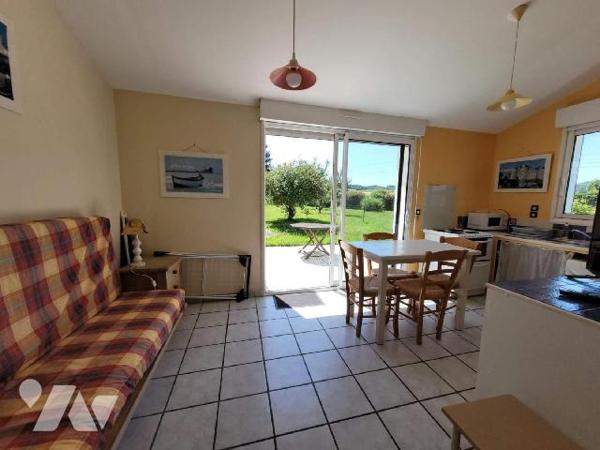 NEUFCHATEL HARDELOT, Maison d'habitation - Située au coeur du village de Neufchâtel-Hardelot, s...