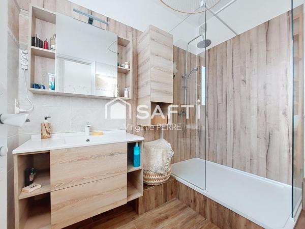 MAISON DE 210m2 - GARAGE - POSSIBILITE 2 LOGEMENTS - ROYAN (17200)