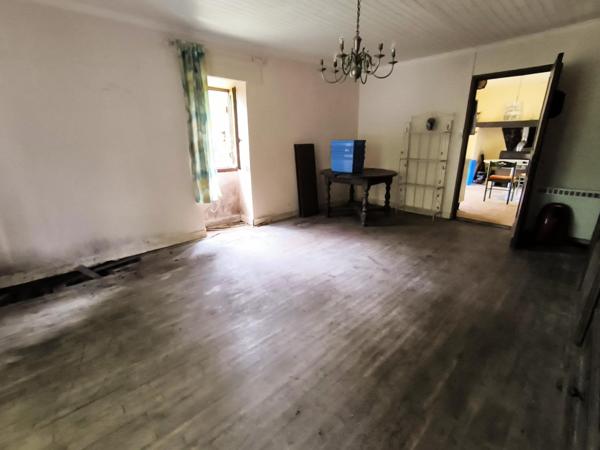 Périgourdine de 95m2 sur 3571m2 proche commodités