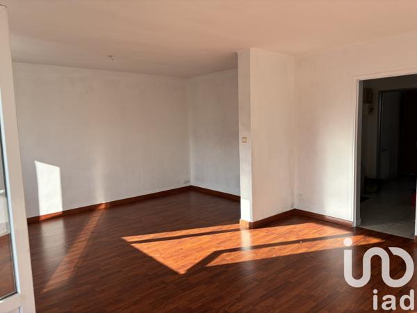 Appartement à vendre 3 pièces 75 m² Gravigny