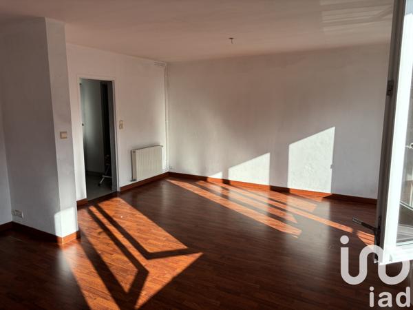 Appartement à vendre 3 pièces 75 m² Gravigny