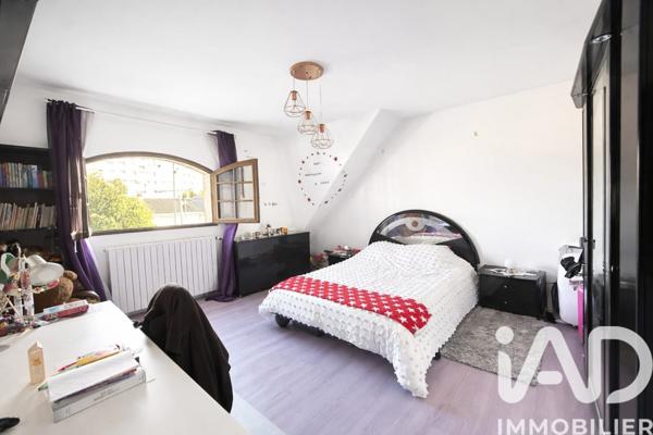 Maison à vendre 5 pièces 163,31 m² Noisy-le-Sec