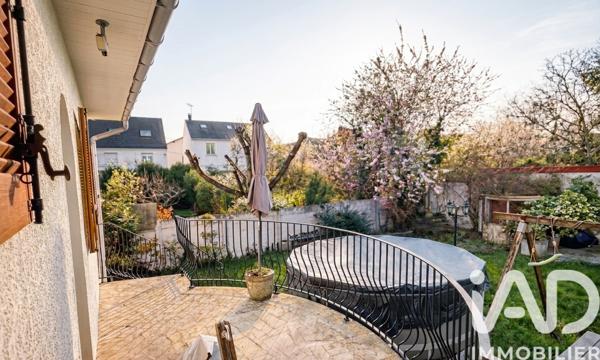 Maison à vendre 5 pièces 163,31 m² Noisy-le-Sec