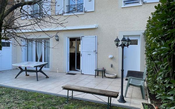 Maison à vendre    5 pièces • 108 m2 Caluire-et-Cuire