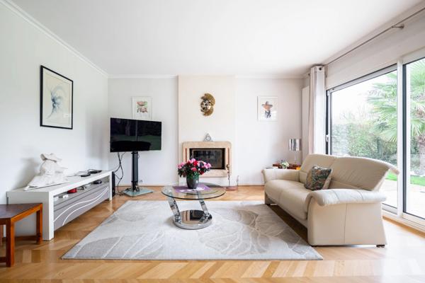 IGNY | Maison Familiale 160 m² – Terrain 600 m² – Proche Nouveau Collège & Lycée