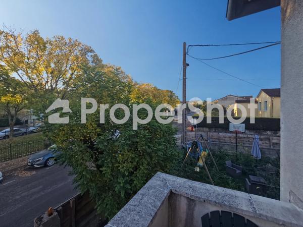 Dpt Gard (30), à vendre secteur Chantilly belle maison 84m² habitable sur un terrain clos de 469m² et 85m² environ supplémentaires aménageable et garage.