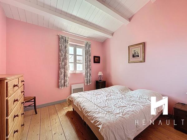 Maison Loix 8 pièce(s) 205 m2