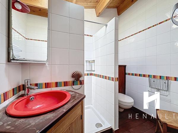 Maison Loix 8 pièce(s) 205 m2