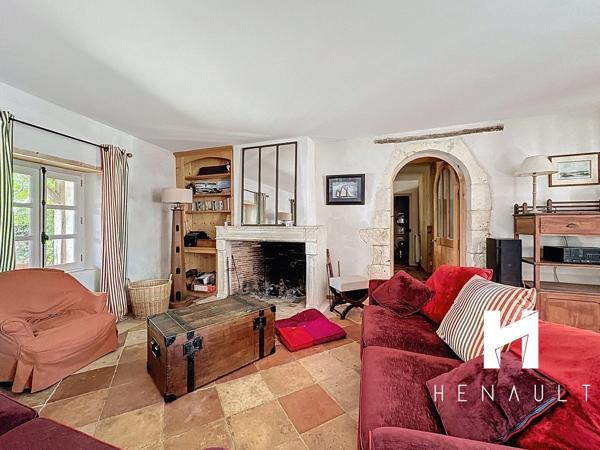 Maison Loix 8 pièce(s) 205 m2