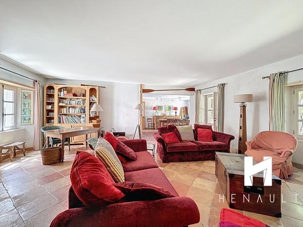 Maison Loix 8 pièce(s) 205 m2