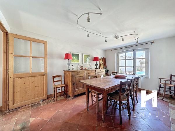 Maison Loix 8 pièce(s) 205 m2