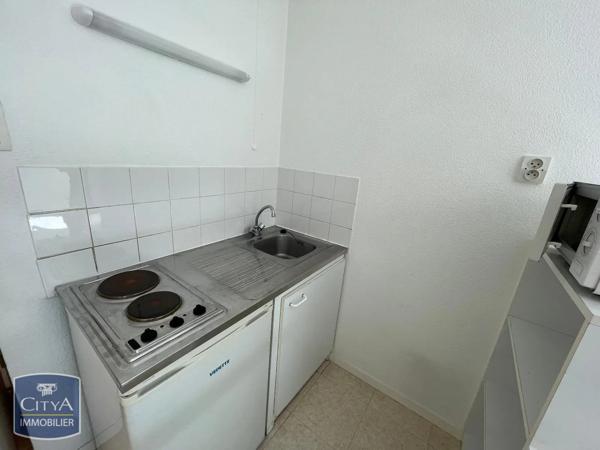 Appartement à louer 1 pièce 23.68m² Le Mans (72000)