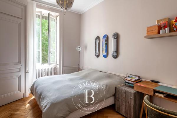 Lyon 6ème, Appartement 4 Chambres -  238 m² à vendre