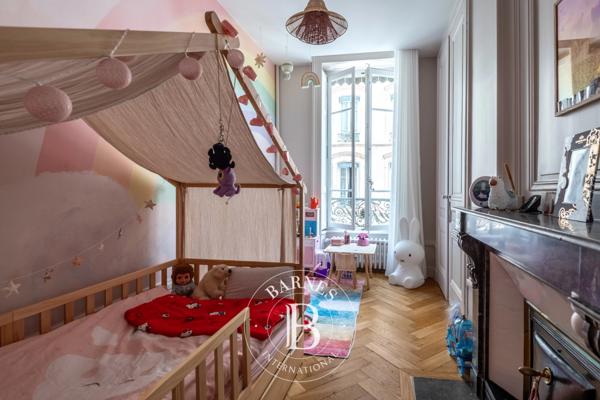 Lyon 6ème, Appartement 4 Chambres -  238 m² à vendre