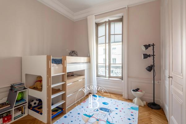 Lyon 6ème, Appartement 4 Chambres -  238 m² à vendre