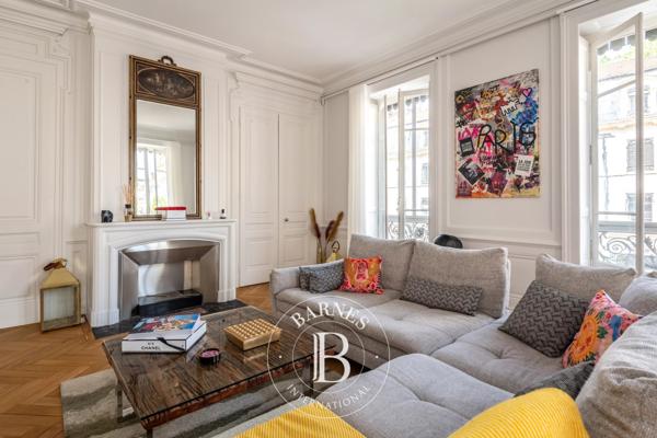Lyon 6ème, Appartement 4 Chambres -  238 m² à vendre
