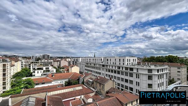 LYON 3 LAFAYETTE- T3 de 75m² - Etage élevé