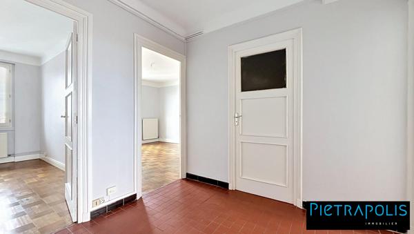 LYON 3 LAFAYETTE- T3 de 75m² - Etage élevé