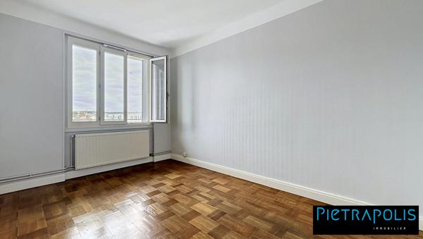 LYON 3 LAFAYETTE- T3 de 75m² - Etage élevé