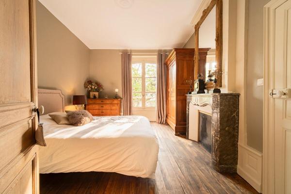 Ensemble immobilier Sézanne 14 pièces 334 m2