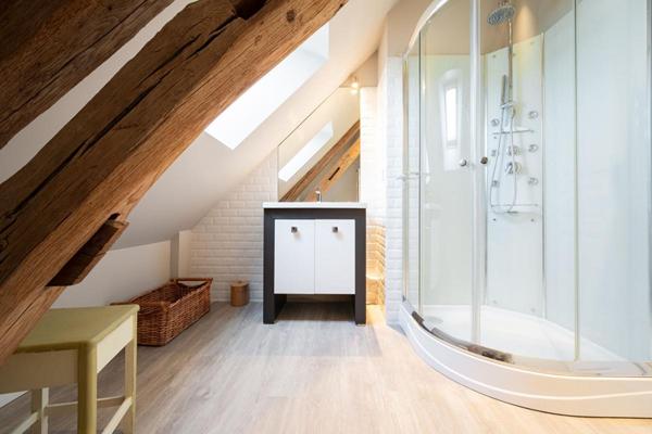 Ensemble immobilier Sézanne 14 pièces 334 m2