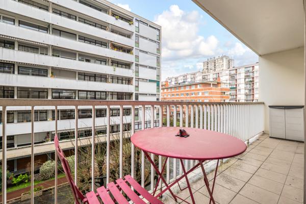 Paris (75020) PARIS 20EME ARRONDISSEMENT, 3 pièces, proche métro Saint-Fargeau (ligne 3bis)