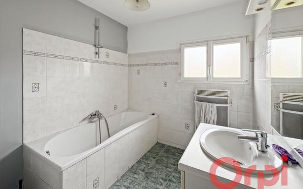 Maison à vendre    4 pièces • 95 m2 La Guerche-sur-l'Aubois