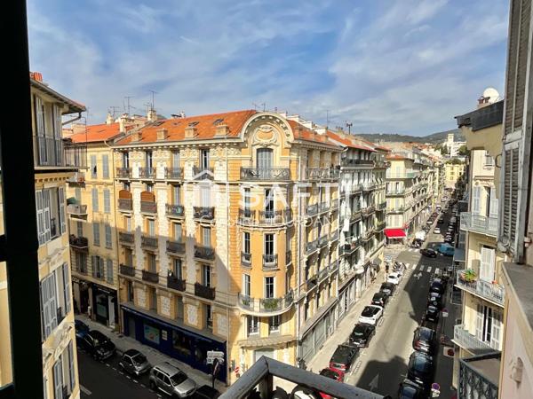 Appartement 3 pièces en plein cœur du centre ville de Nice