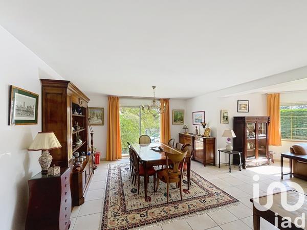 Maison à vendre 9 pièces 187 m² Montlignon