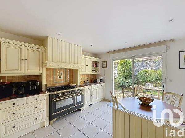 Maison à vendre 9 pièces 187 m² Montlignon