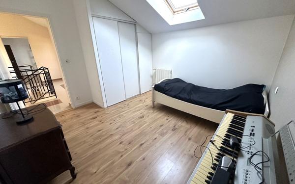 Maison à vendre    8 pièces •  Dax