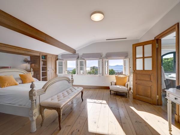 Vente Villa de luxe Cap D'Antibes 5 Pièces 300 m²