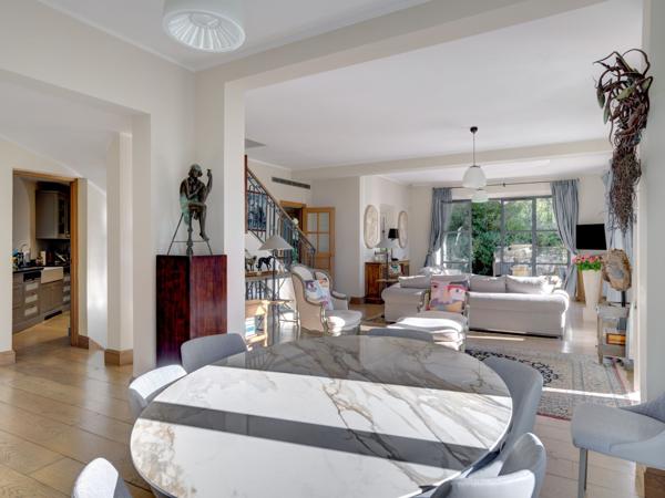 Vente Villa de luxe Cap D'Antibes 5 Pièces 300 m²
