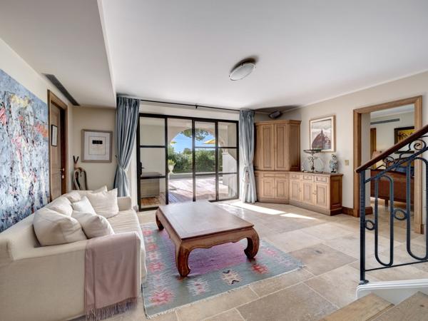 Vente Villa de luxe Cap D'Antibes 5 Pièces 300 m²