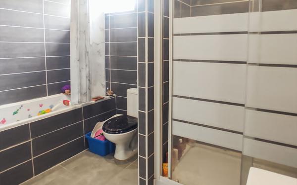 Maison à vendre    4 pièces •  Neuvic