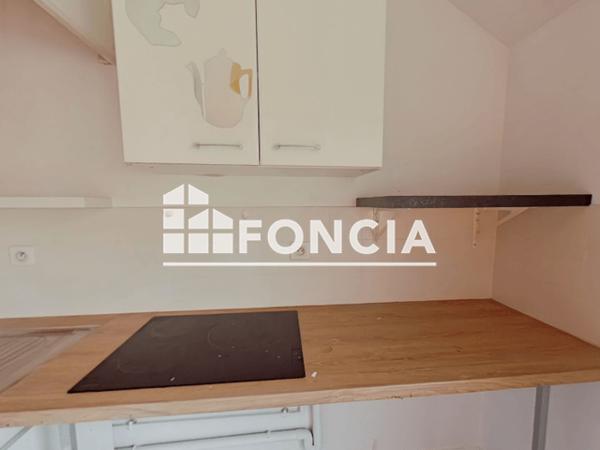 Location Appartement 2 pièces 46.26 m² - 45 RUE DE LA LOUVIERE Lille 59800