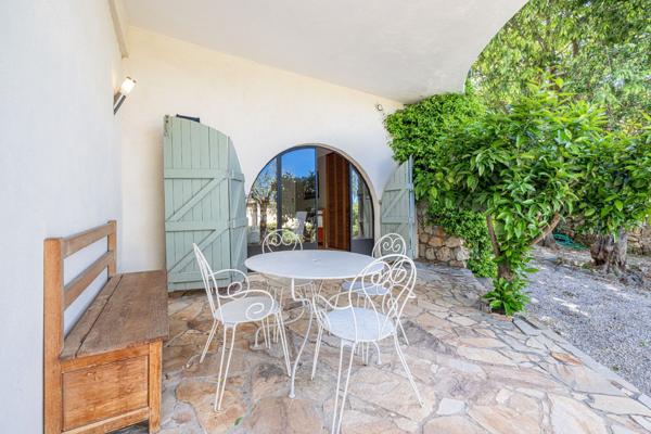 Vente Villa de luxe Nice 8 Pièces 236.7 m²