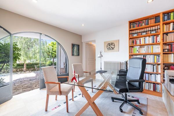 Vente Villa de luxe Nice 8 Pièces 236.7 m²