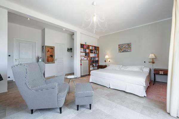 Vente Villa de luxe Nice 8 Pièces 236.7 m²