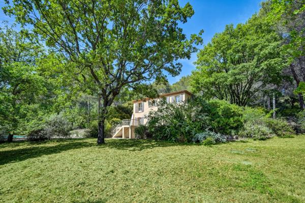 Vente Maison de luxe Éguilles 6 Pièces 180 m²