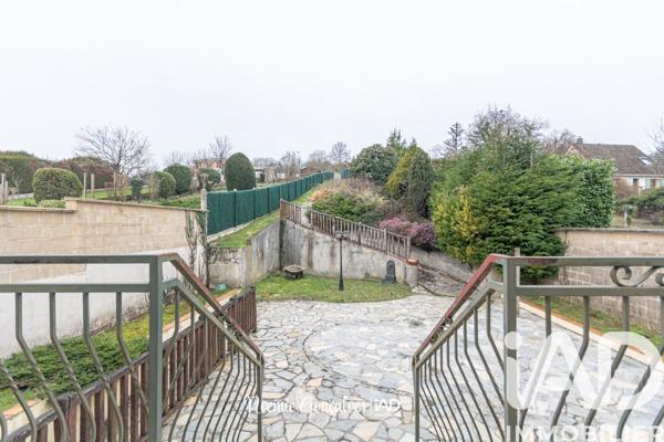 Maison à vendre 6 pièces 130 m² Mantes-la-Ville