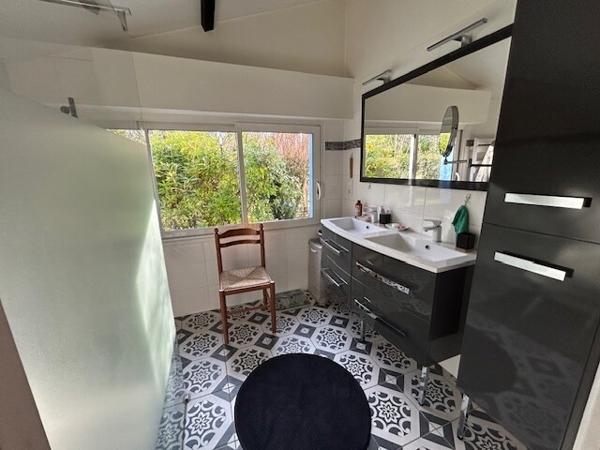 Maison 129 m2+T2 44 m2