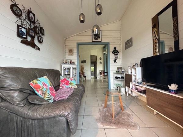 Maison 129 m2+T2 44 m2