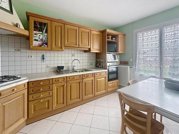 Maison T5. Rare sur le secteur !