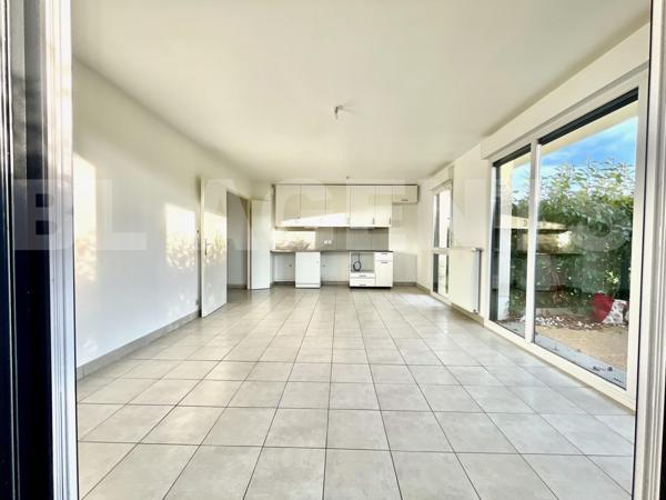 Bel appartement 3 pièces de 59 m² avec Terrasse à Ferrières-en-Brie (77164)