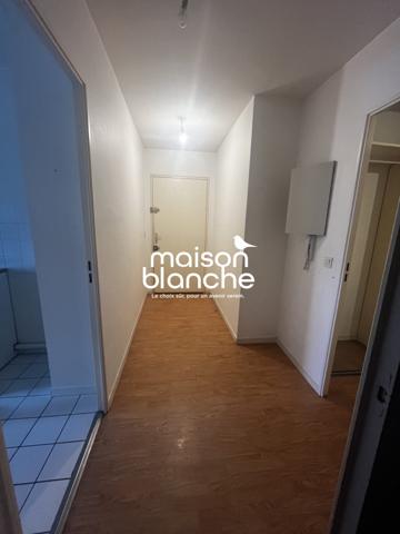 À louer – T3 non meublé de 69,12 m² – Quartier Capucins / Saint-Michel